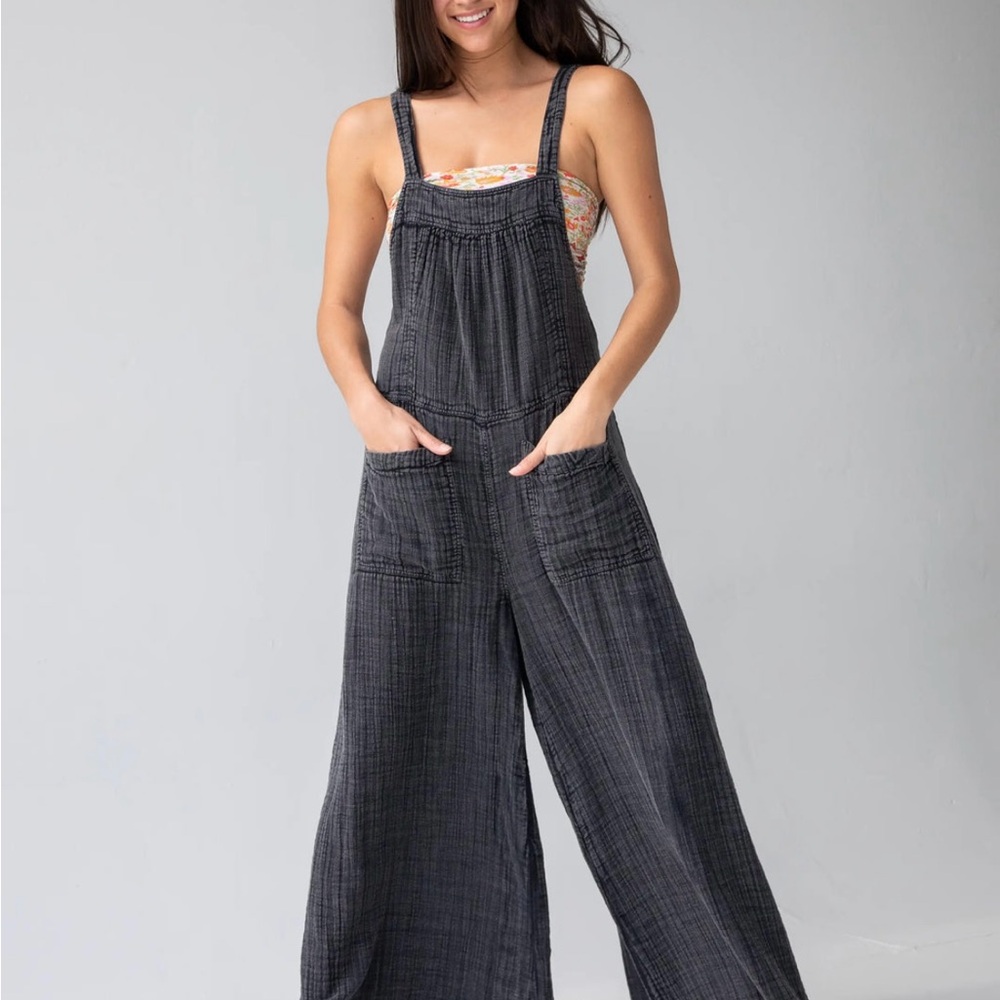 NATURAL LIFE Black Jumpsuit